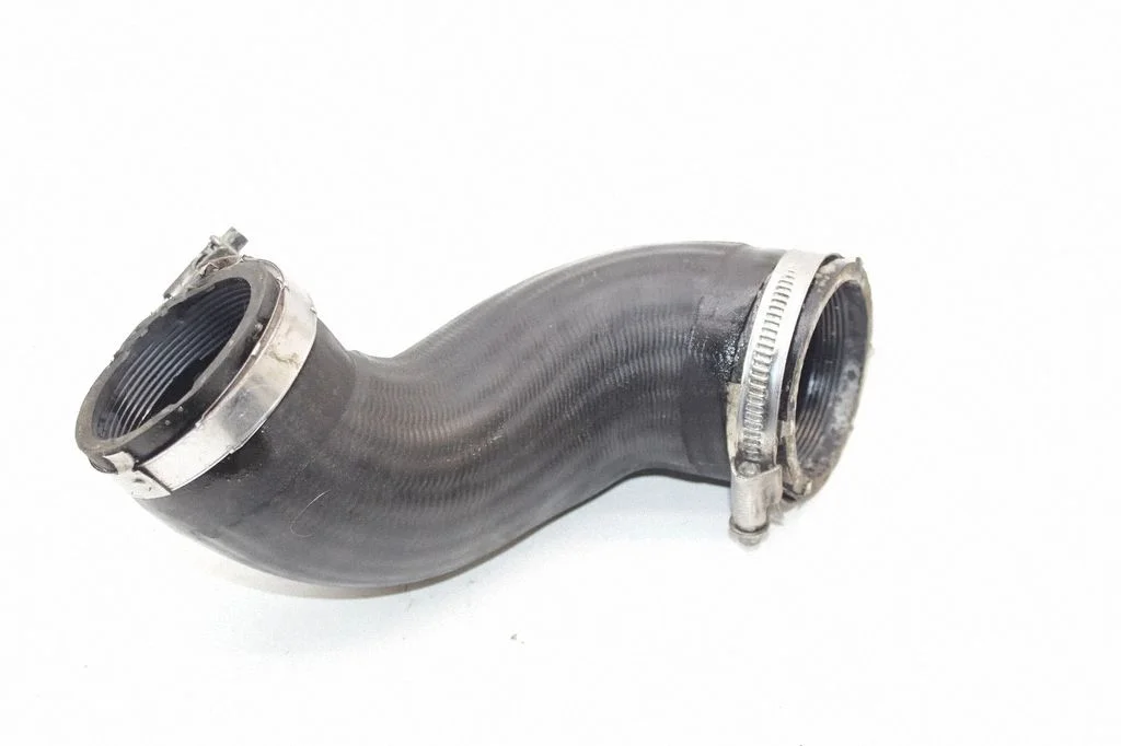 Intercooler hose/pipe