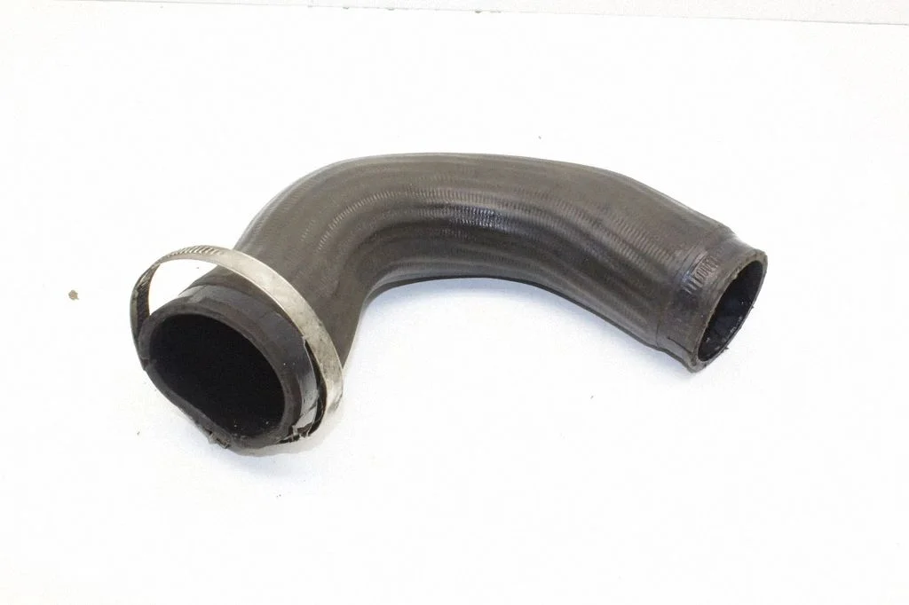 Vahejahuti voolik (-ud)/ toru (-d) – Audi TT TTS Mk2 (2006-2014)
