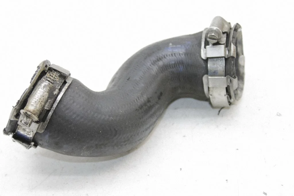 Intercooler hose/pipe – Audi A8 S8 D3 4E (2002-2009)