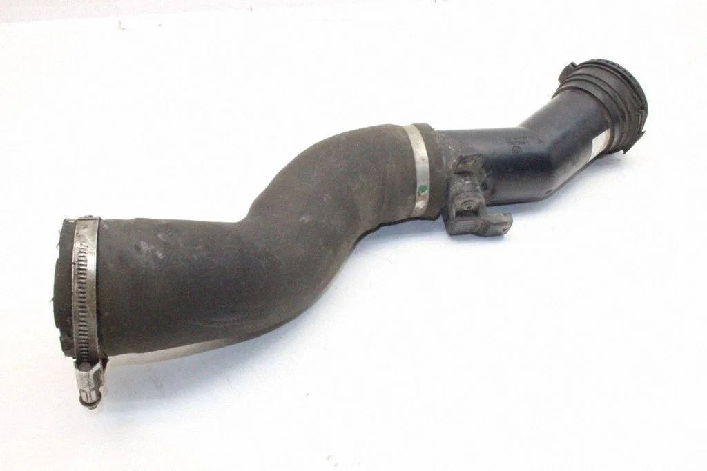 Wąż / rura intercoolera – BMW Seria 1 F20 F21 (2011-2019)