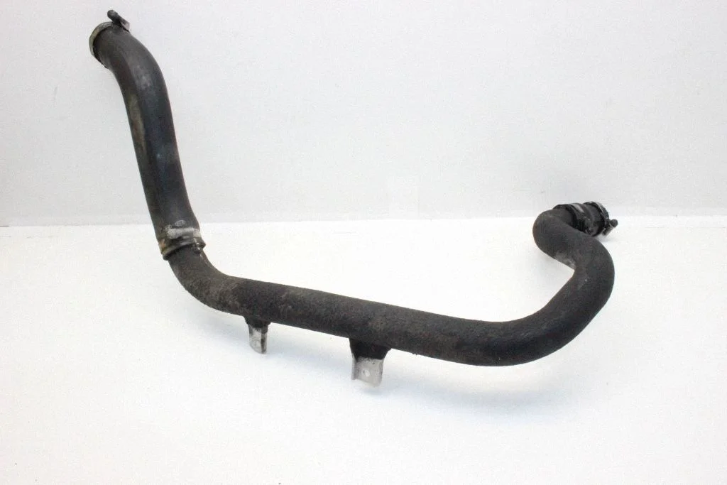 Intercooler hose/pipe