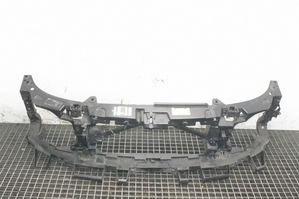 Pas przedni – Land Rover Range Rover Sport L320 (2005-2013)