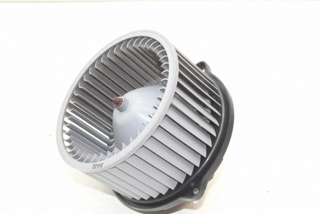 Krāsniņas ventilators/pūtējs – KIA Optima (2010-2015)