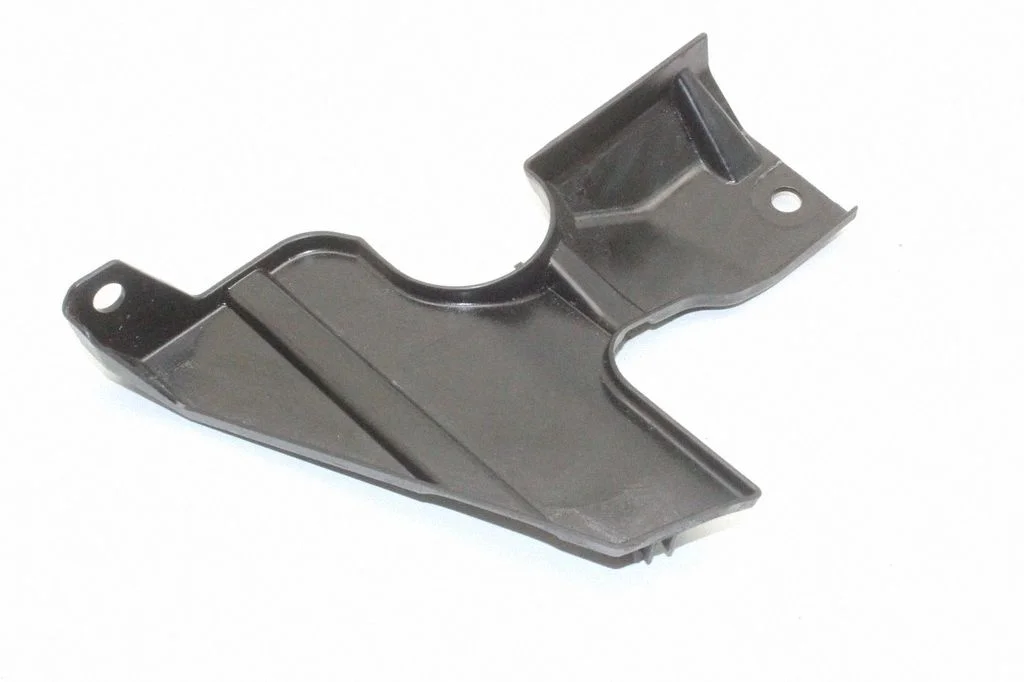 Intercooler air guide/duct channel – Mitsubishi Outlander (2013-2021)