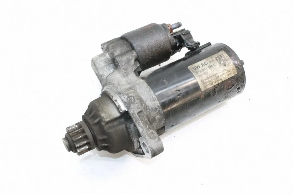 Starteris 02M911024C