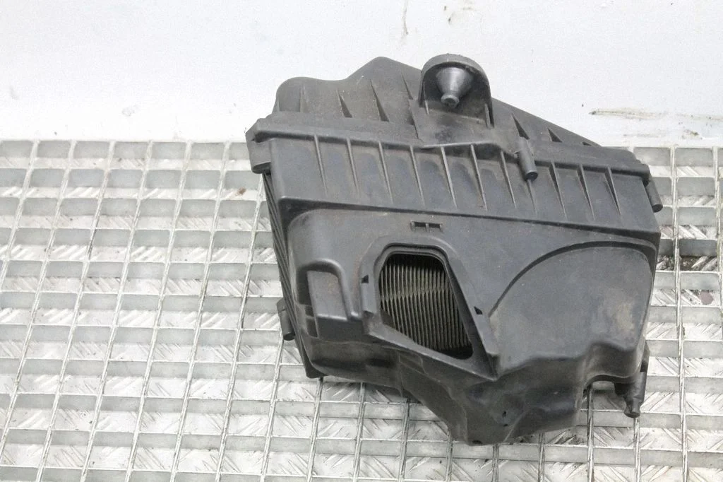 Air filter box – Ford S-MAX (2006-2015)