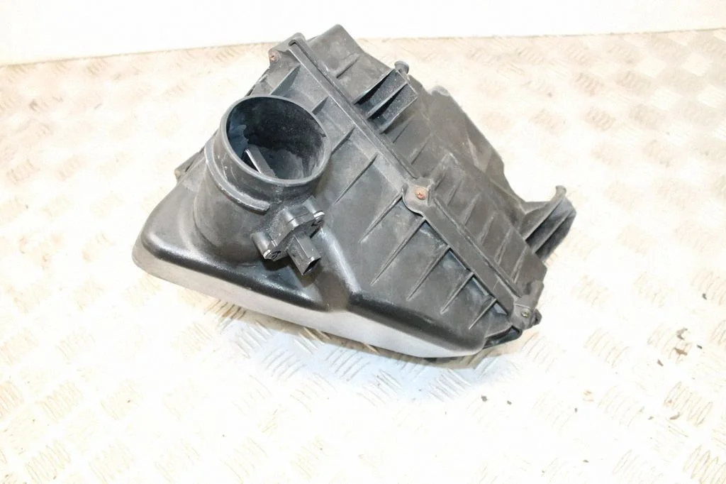 Air filter box – Ford Galaxy (2006-2015)