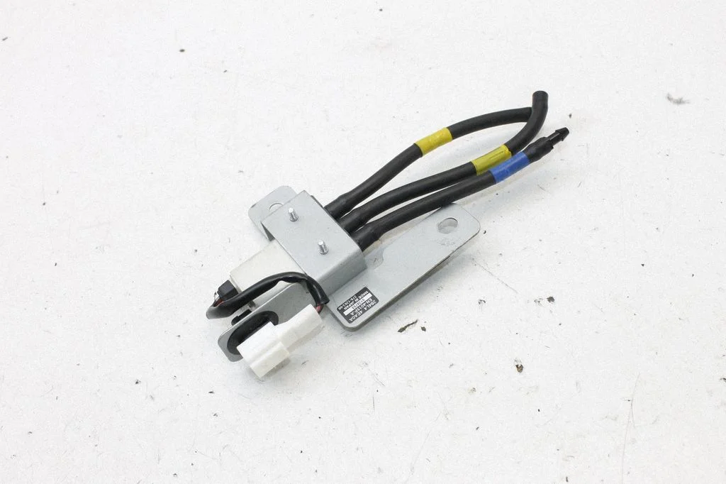 Dzinēja spilvena vakuuma vārsts – Nissan Qashqai (2014-2016)