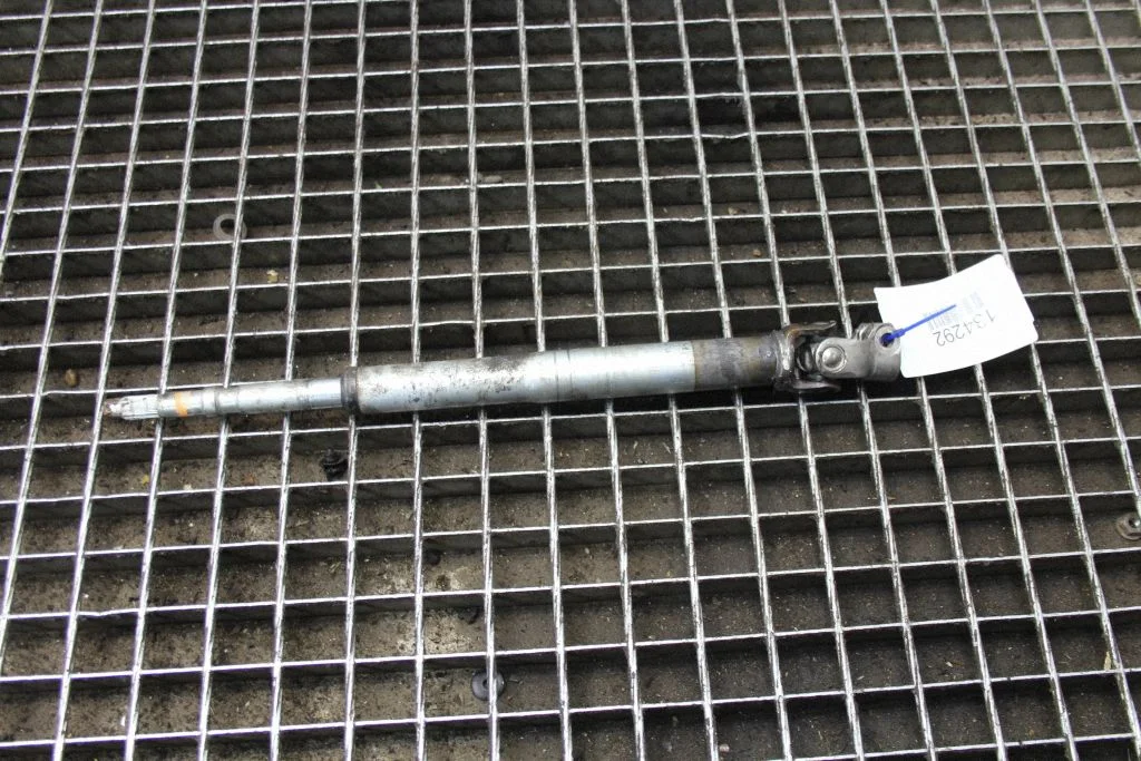 Steering column universal joint