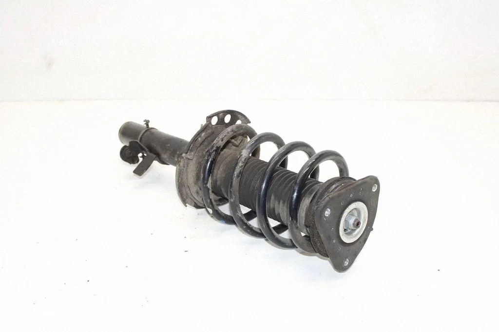 Front shock absorber/damper – Ford Kuga II (2013-2019)
