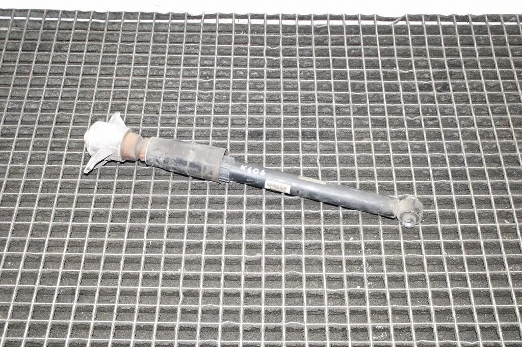 Rear shock absorber/damper – Audi A4 S4 B9 (2015-2019)