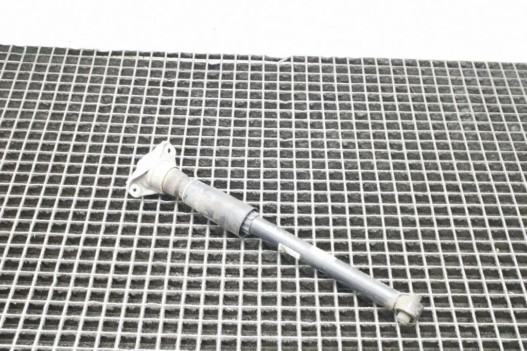 Rear shock absorber/damper – Audi A4 S4 B9 (2015-2019)