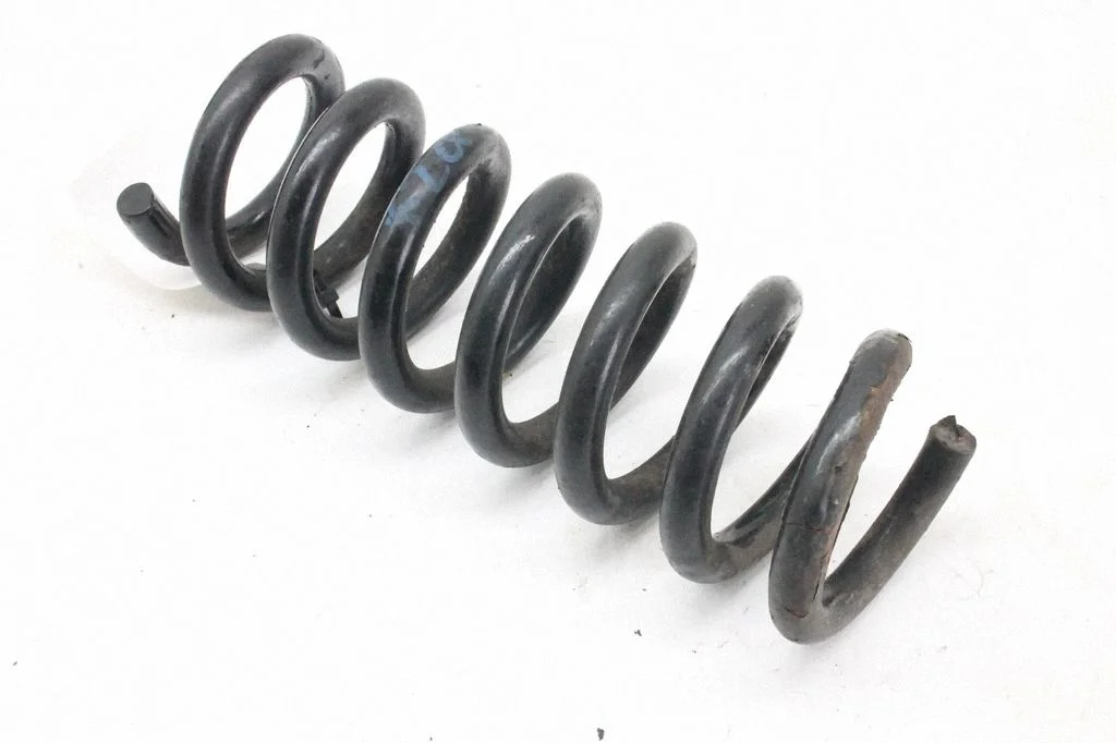 Rear coil spring – Mercedes-Benz CLK-Class C207 A207 (2010-2017)