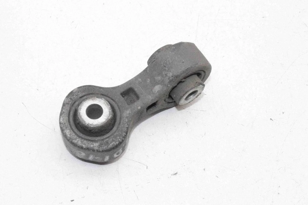 Rear anti-roll bar/stabilizer link – Audi A8 S8 D4 4H (2010-2016)