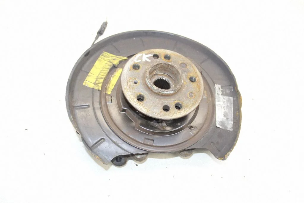 Aizmugurējā rumba – Mercedes-Benz ML klase W164 (2005-2011)