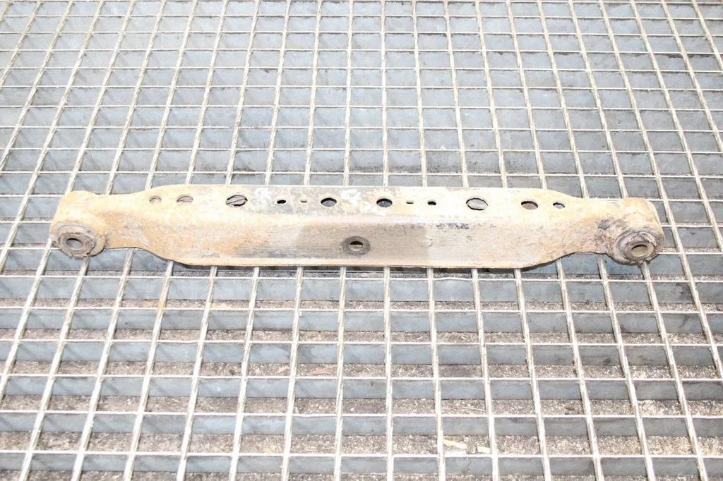 Rear upper control arm/wishbone – Nissan X-Trail T31 (2007-2014)