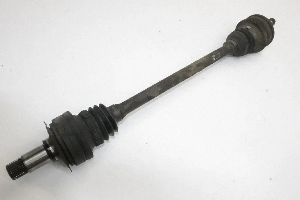 Tagumine pooltelg – Mercedes-Benz CLK-klass A209 C209 (2002-2009)