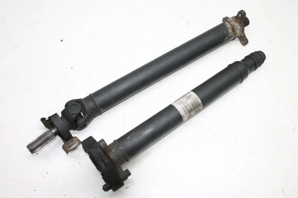 Vidējais kardāns 1714103306