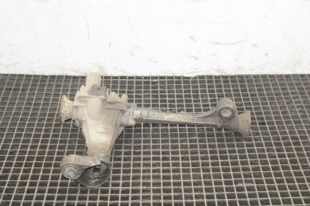 Eesmine reduktor (diferentsiaal) – Volkswagen Touareg II (2010-2018)