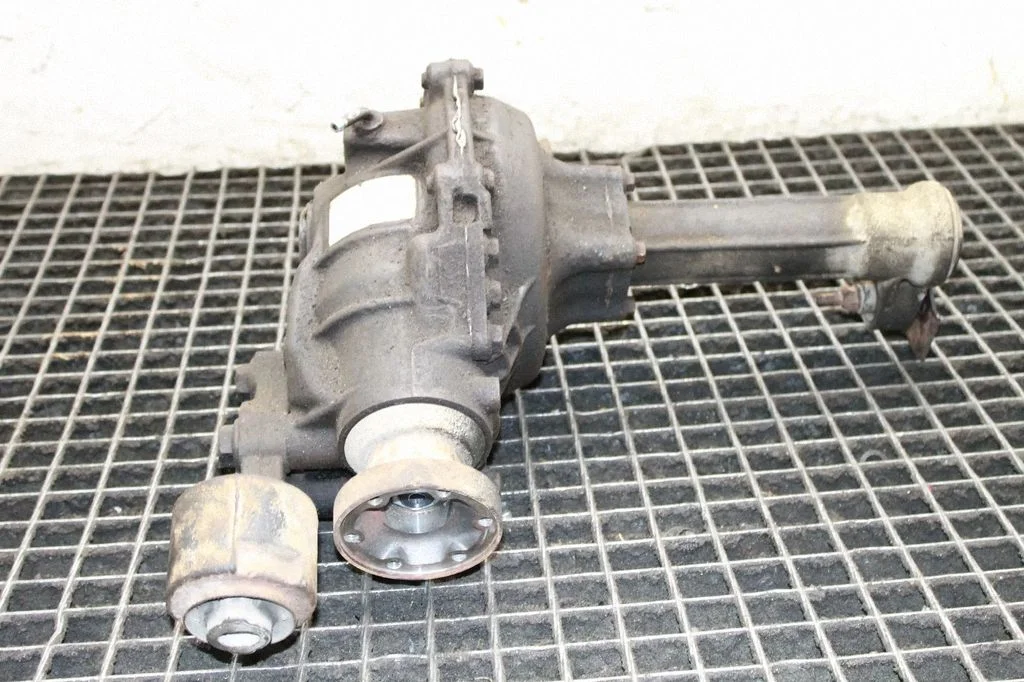 Front differential – Land Rover Discovery 4 - LR4 (2010-2016)