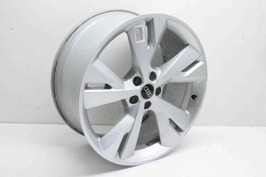 R12 alloy rim – Audi Q4 e-tron (2021-)