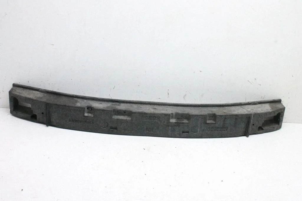 Front bumper foam support bar 5261147140