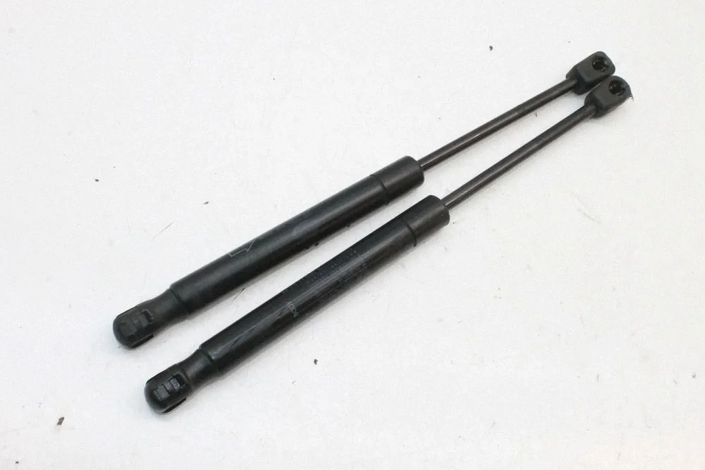 Mootorikapoti amortisaator – Land Rover Range Rover Evoque L538 (2011-2018)