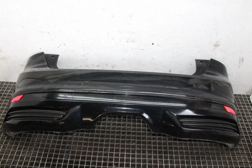 Tagumine kaitseraud – Ford Focus (2010-2017)
