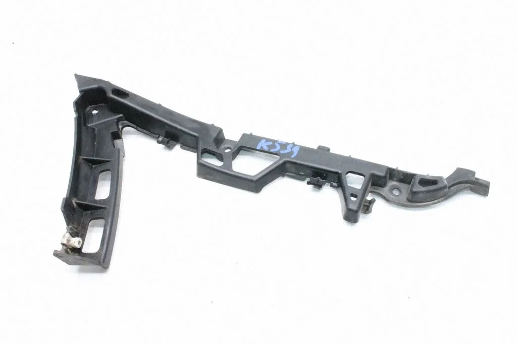 Aizmugurējā bufera turētājs – Land Rover Range Rover Sport L320 (2005-2013)