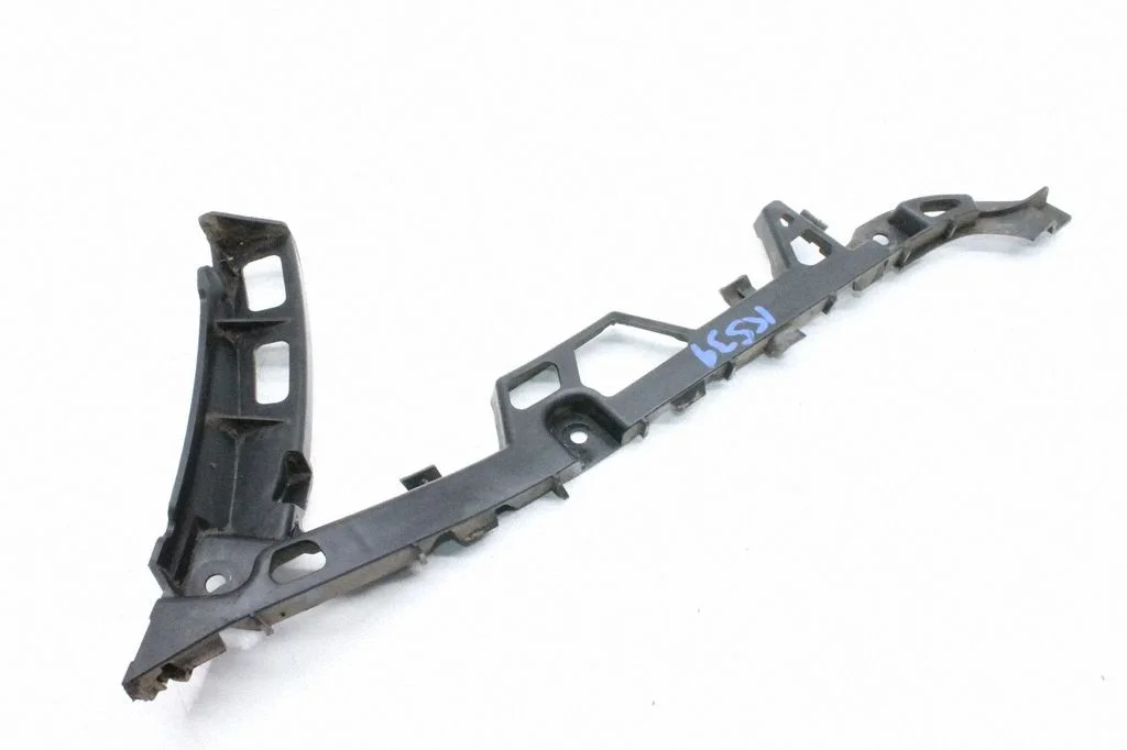 Aizmugurējā bufera turētājs – Land Rover Range Rover Sport L320 (2005-2013)
