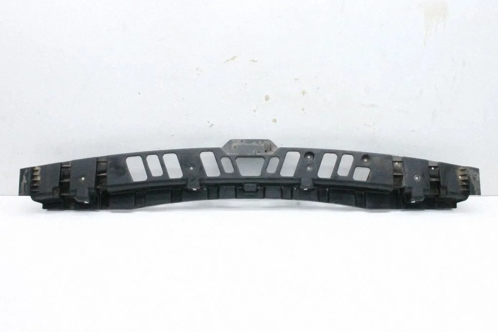 Aizmugurējā bufera turētājs – Land Rover Range Rover Sport L320 (2005-2013)
