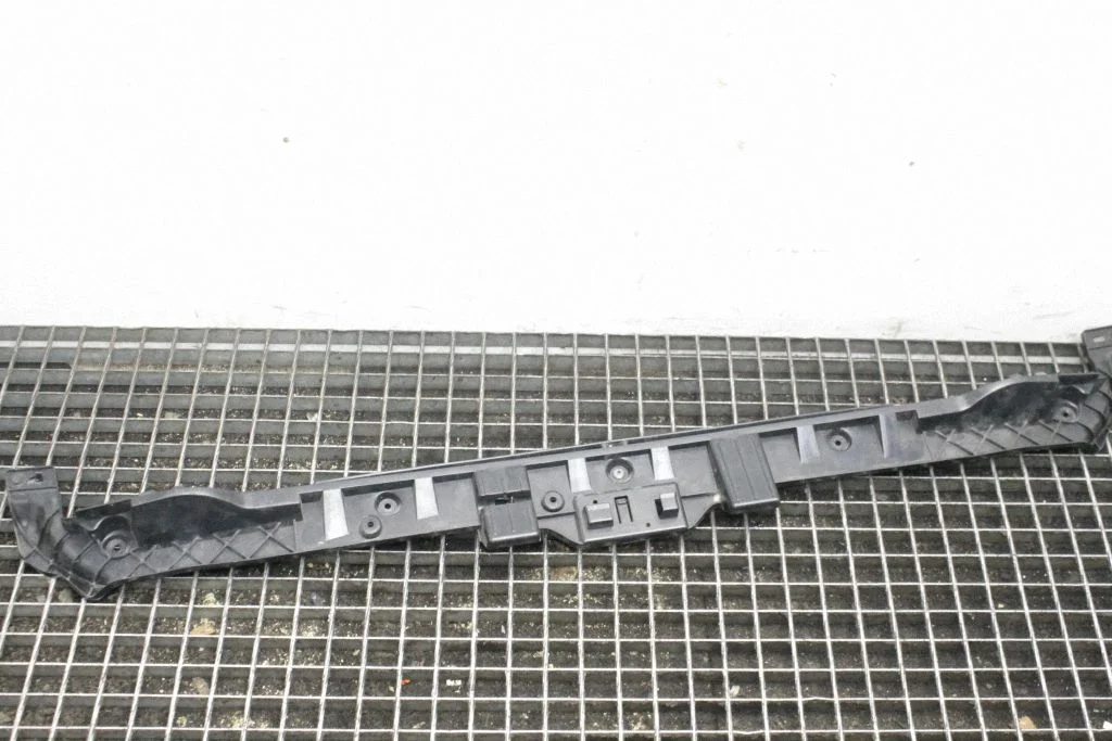 Aizmugurējā bufera turētājs – Jeep Grand Cherokee (2010-2021)