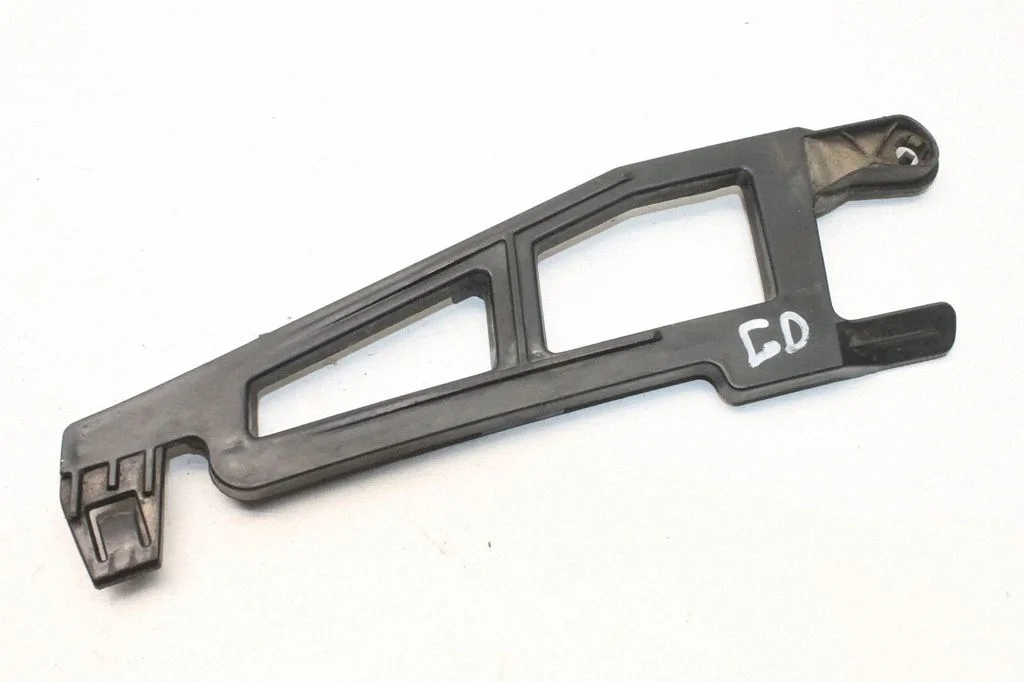 Tagumise kaitseraua kinnitusklamber – BMW X5 E70 (2006-2013)