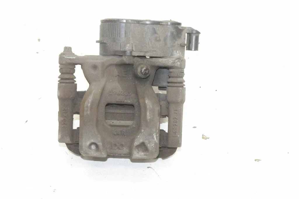 Tagumine pidurisadul – Mercedes-Benz EQA (2021-)