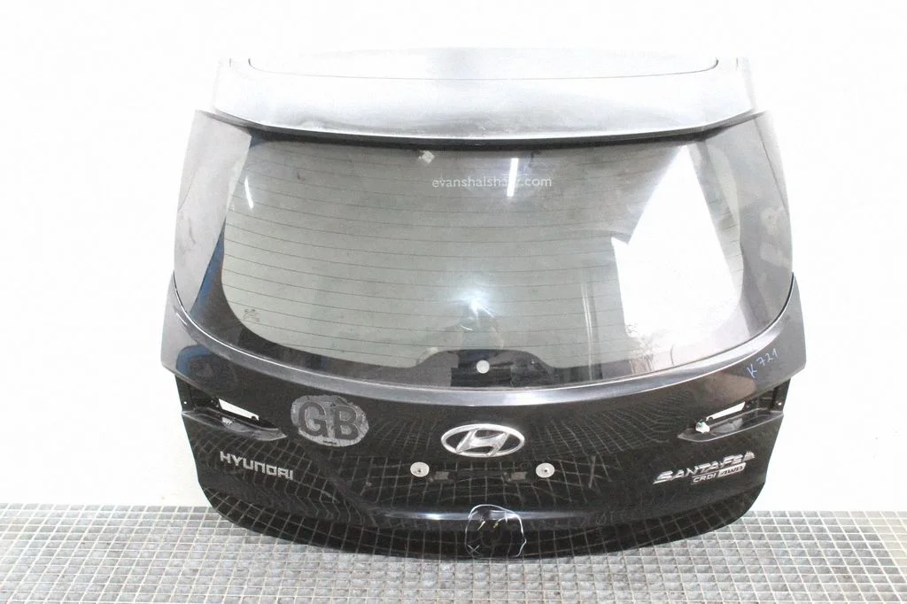 Aizmugurējais vāks (bagāžnieka) – Hyundai Santa Fe (2013-2017)