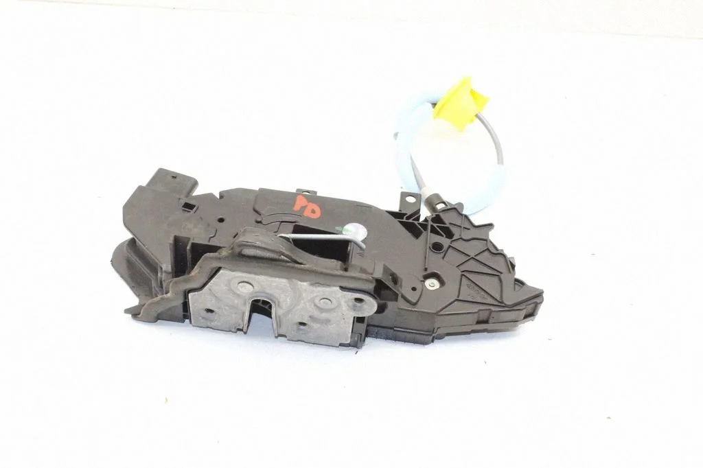 Zamek drzwi przednich – BMW Seria 1 F40 (2019-2023)