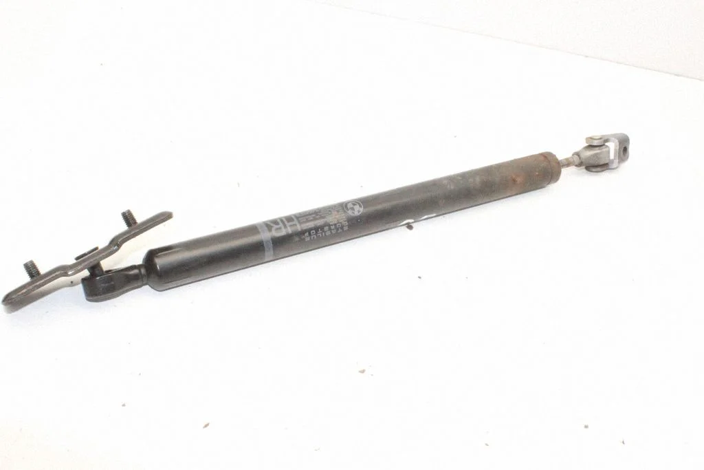 Tagaukse avamispiiraja – BMW 7-seeria F01 F02 F03 F04 (2008-2016)