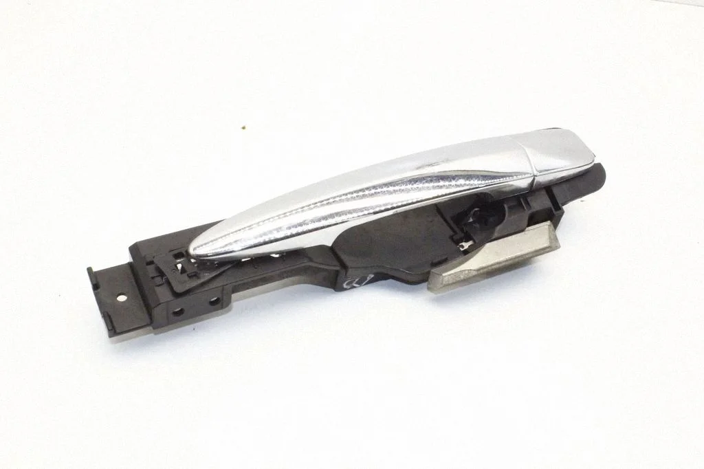 Rear door exterior handle – Nissan Leaf II (ZE1) (2017-2025)