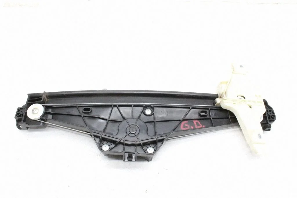 Rear window lifting mechanism without motor – Peugeot 3008 II (2016-2023)