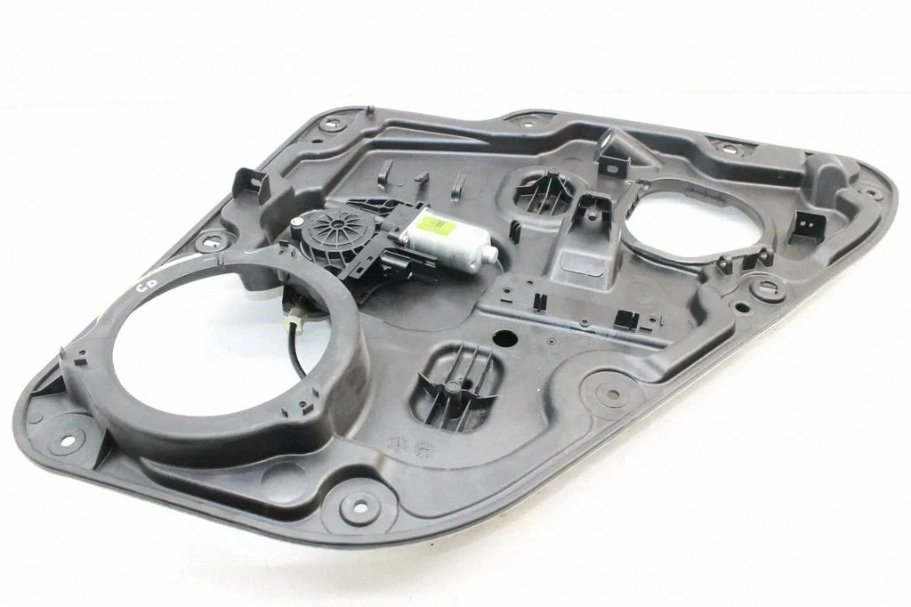 Rear window lifting mechanism without motor 68231068AA