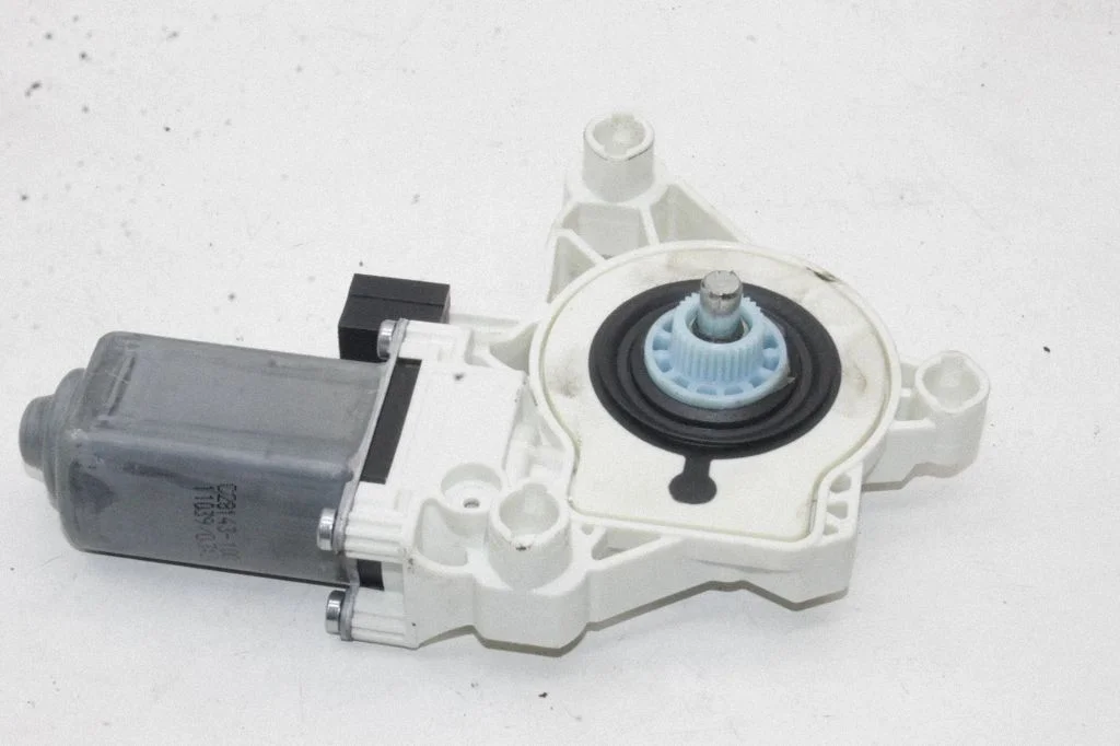 Rear door window regulator motor – Audi A7 S7 4K8 (2018-)