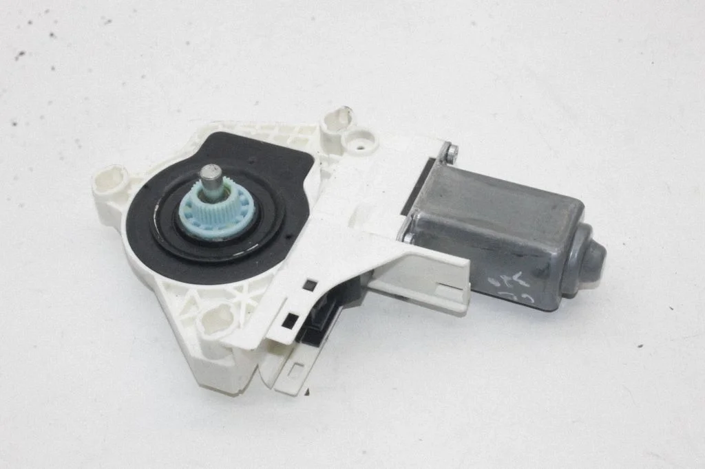 Rear door window regulator motor – Audi A8 S8 D4 4H (2010-2016)