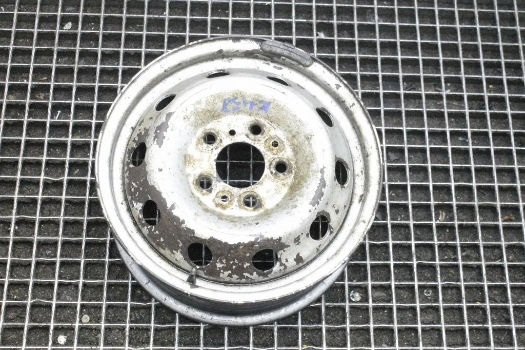 R15 tērauda štancētais disks (-i) – Peugeot Boxer (2015-)