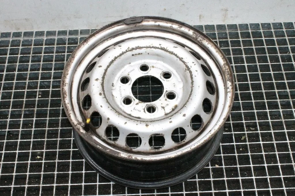 R16 tērauda štancētais disks (-i) – Mercedes-Benz Sprinter W907 W910 (2018-)