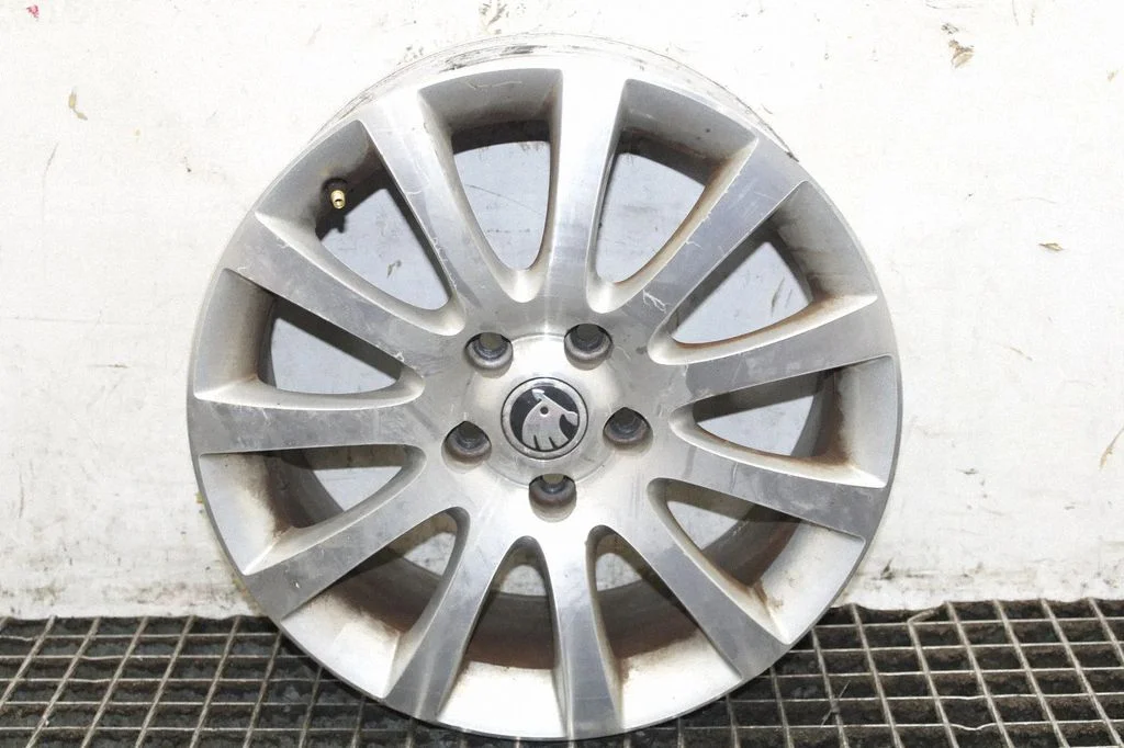 R17 vieglmetāla disks (-i) – Skoda Yeti (5L) (2009-2017)