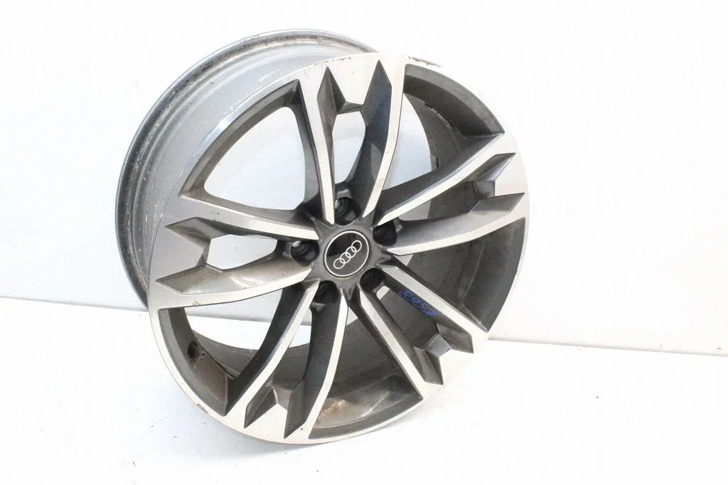 R18 vieglmetāla disks (-i) – Audi A4 S4 B9 (2015-2019)