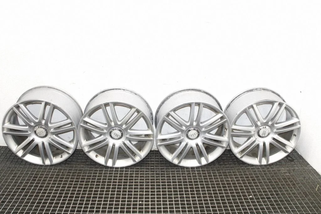 R18 vieglmetāla disks (-i) 4E0601025AP