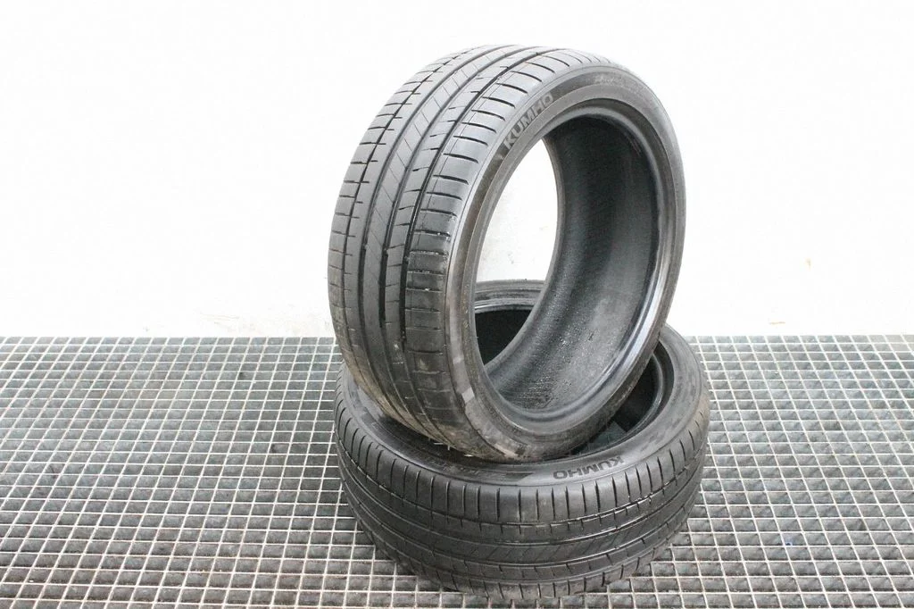 R18 vasaras riepa (-as) 24540ZR18KUMHO