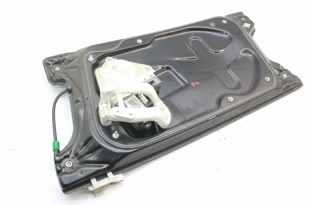 Front door electric window regulator – Land Rover Range Rover Sport L320 (2005-2013)