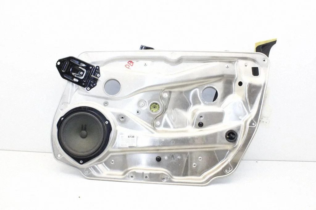 Front door window regulator with motor – Mercedes-Benz E-Class W212 (2009-2016)